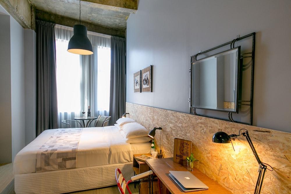 Hotel The Urban Newtown Sydney
