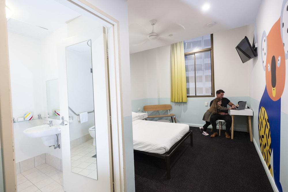 Yha Sydney