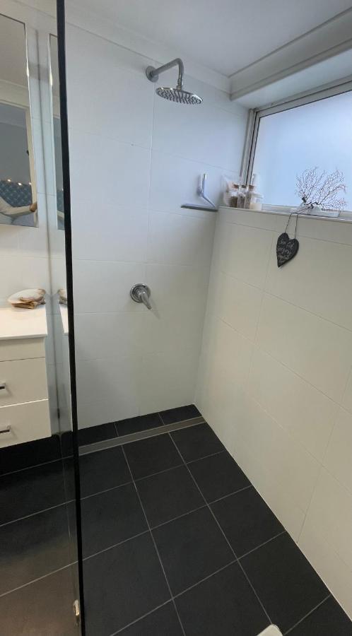 Manly Beachfront Deluxe En-suite Apartment Sydney
