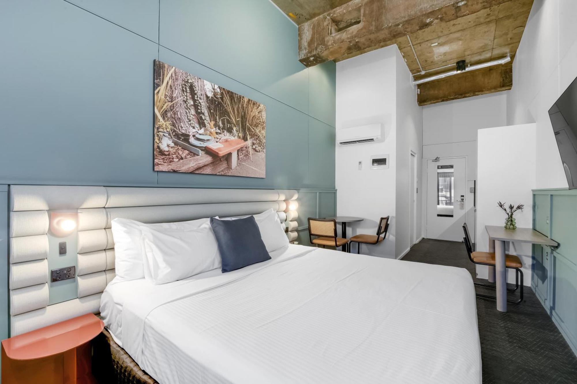 The Urban Newtown Hotel 4*