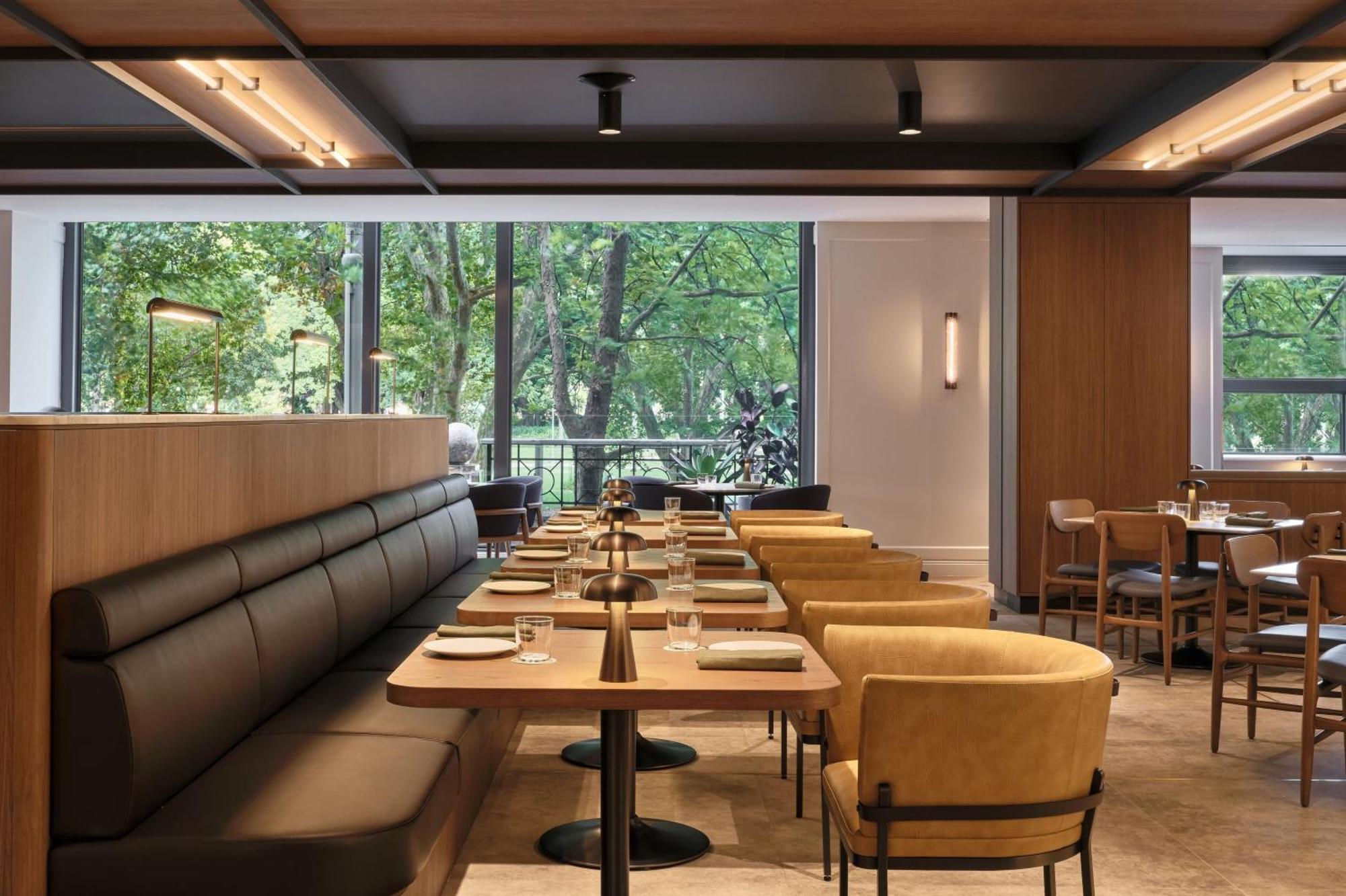 Sheraton Grand Hyde Park