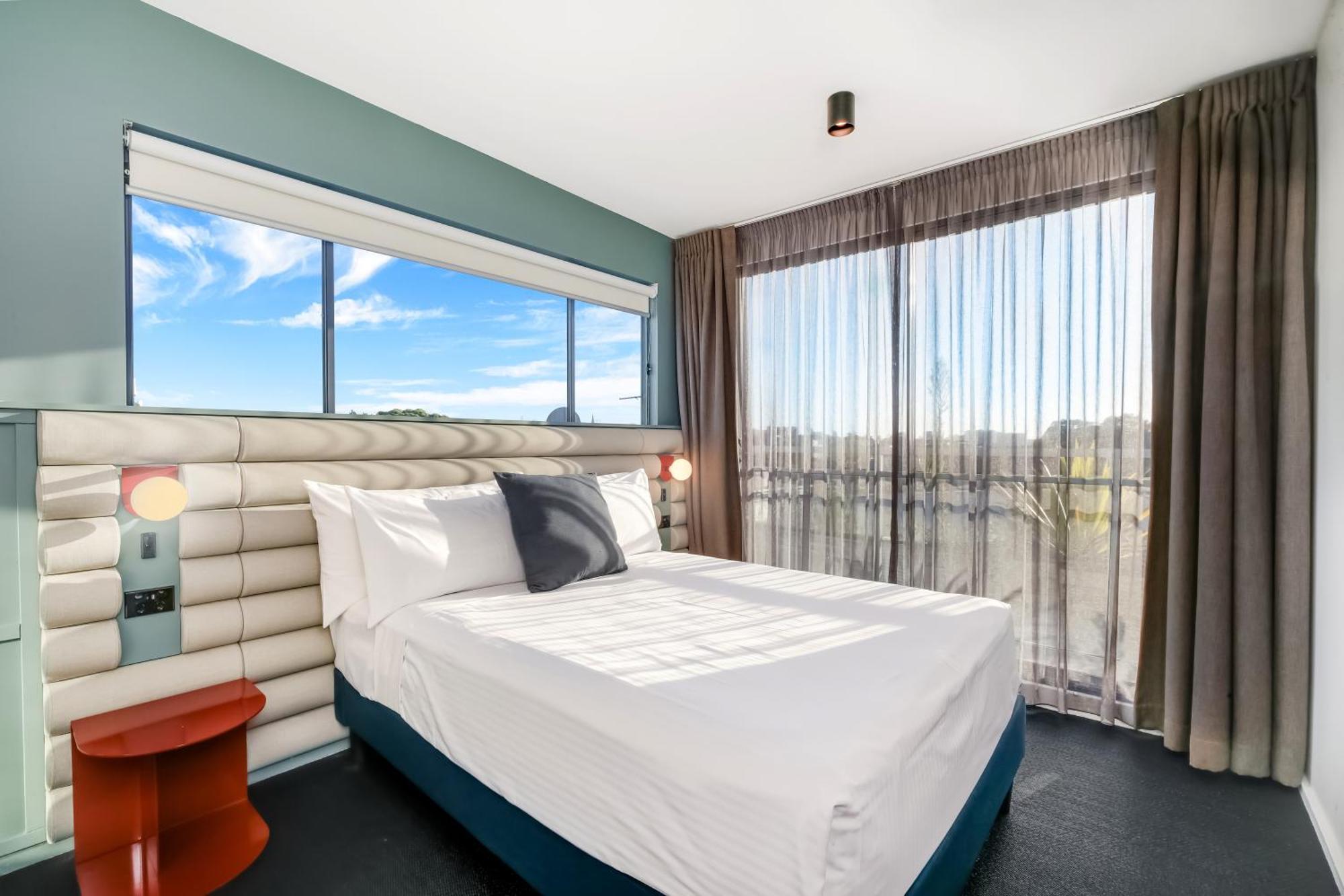 The Urban Newtown Hotel Sydney