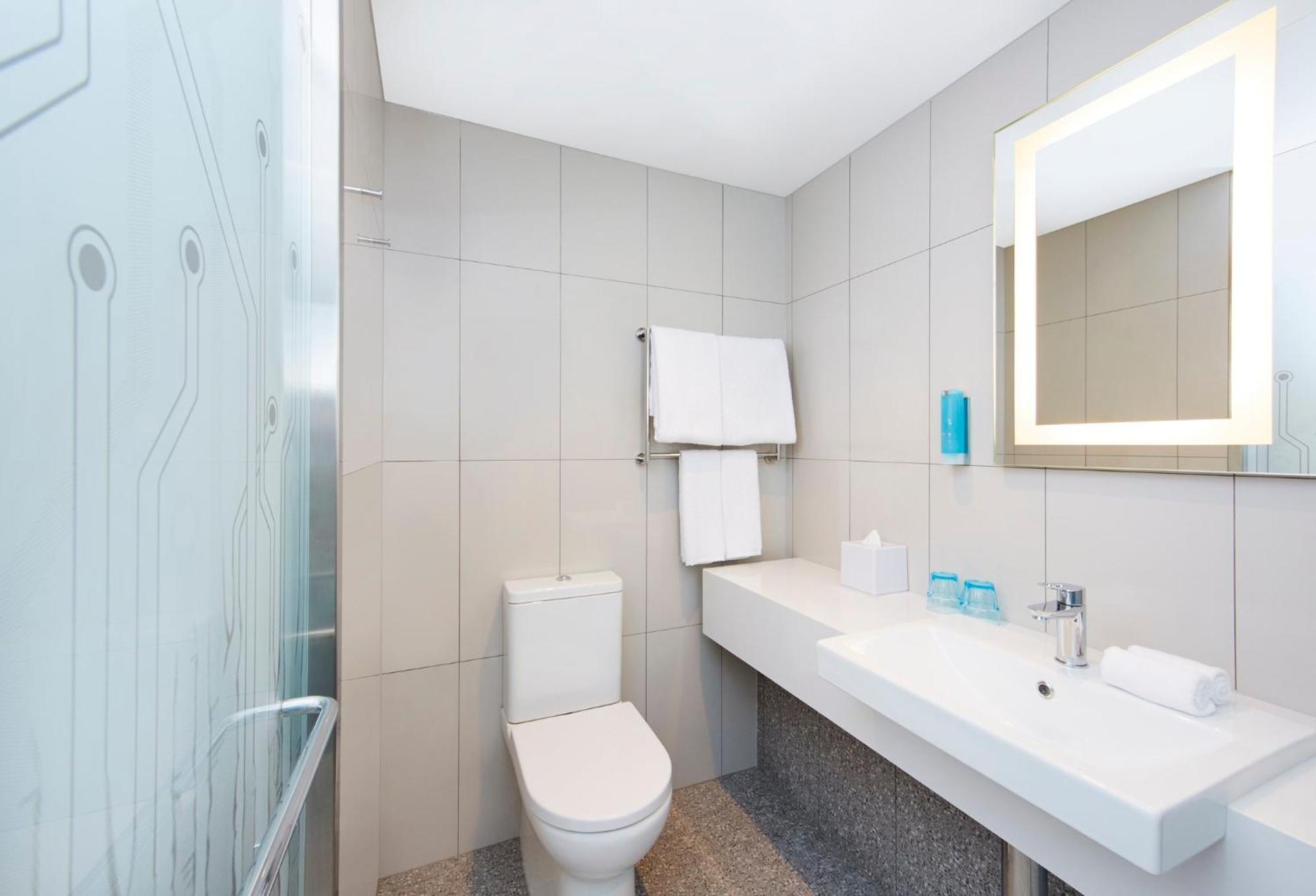 Express Macquarie Park By Ihg Hotel Sydney