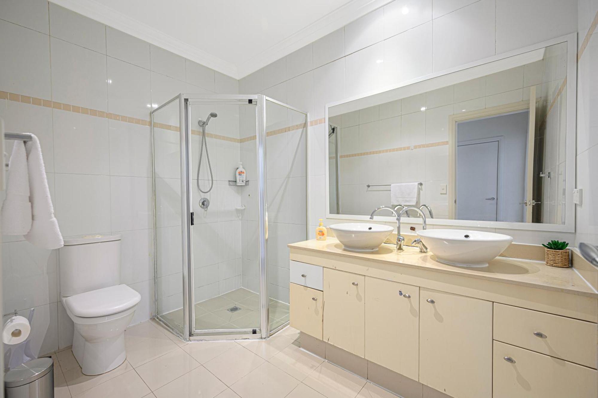 Marsfield New Modern Townhouse Holiday home
