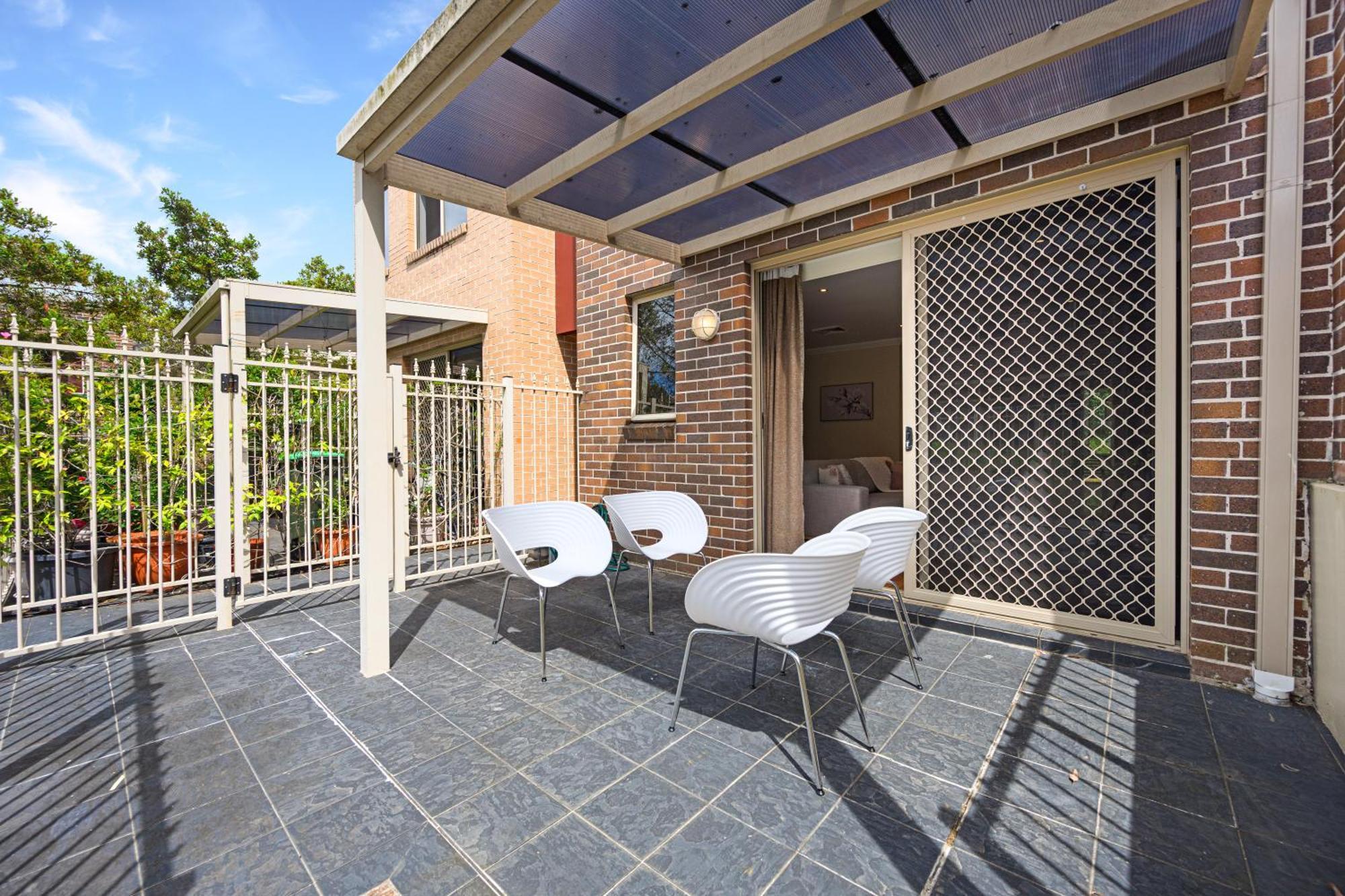 Marsfield New Modern Townhouse Holiday home *