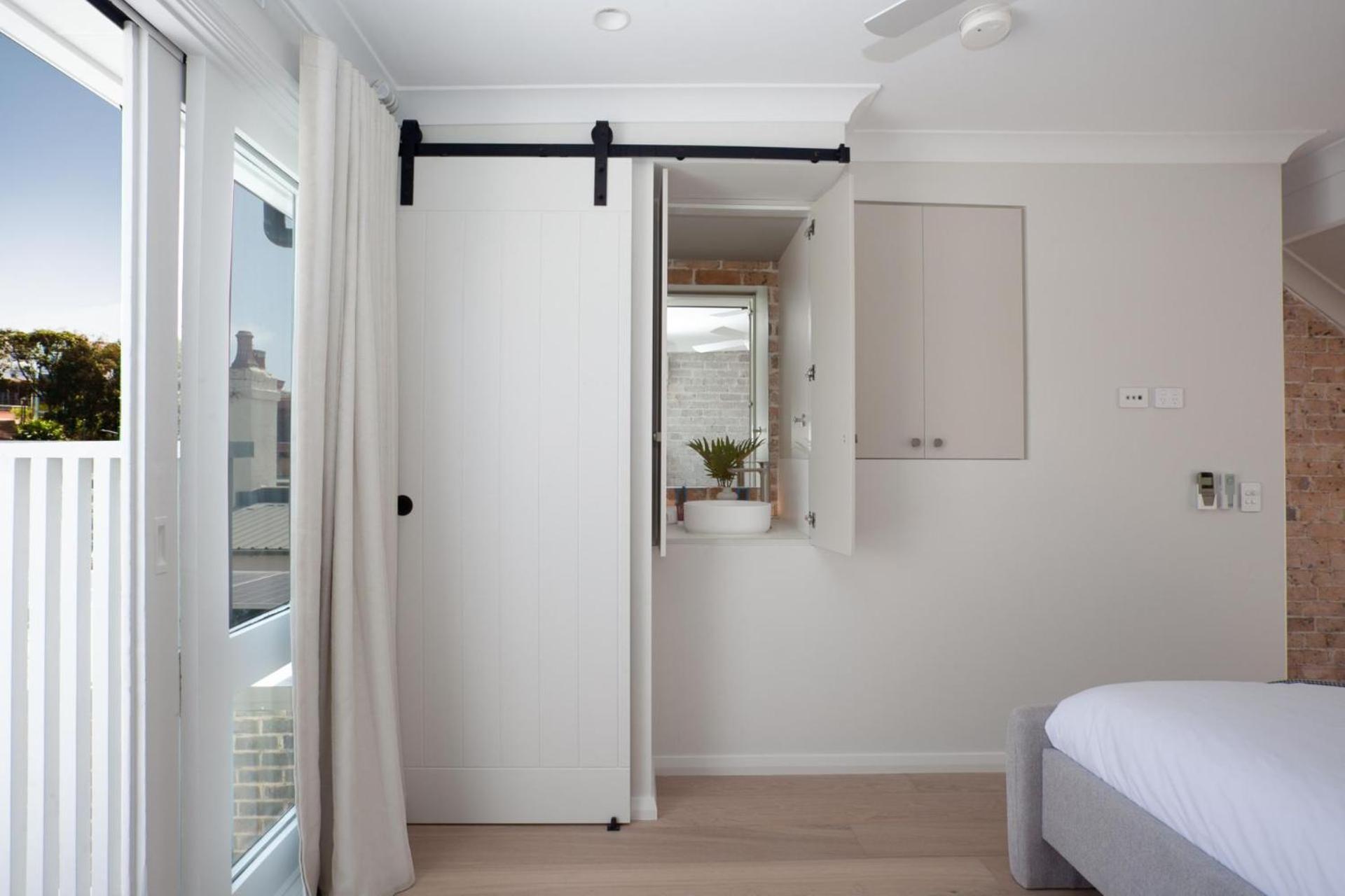Wharf House Woolloomooloo * Sydney