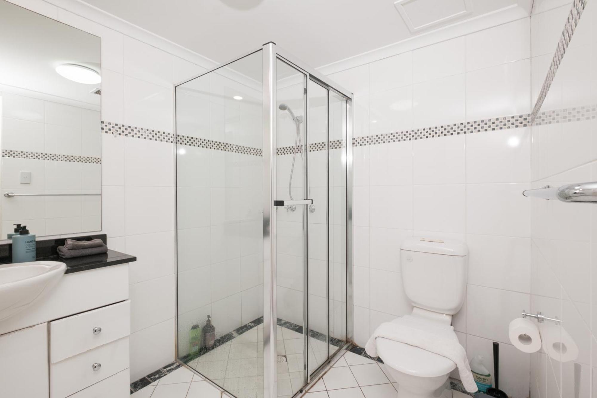 Fantastic 3br With Parking & Darling Harbour - 10 Mins Walk Sydney