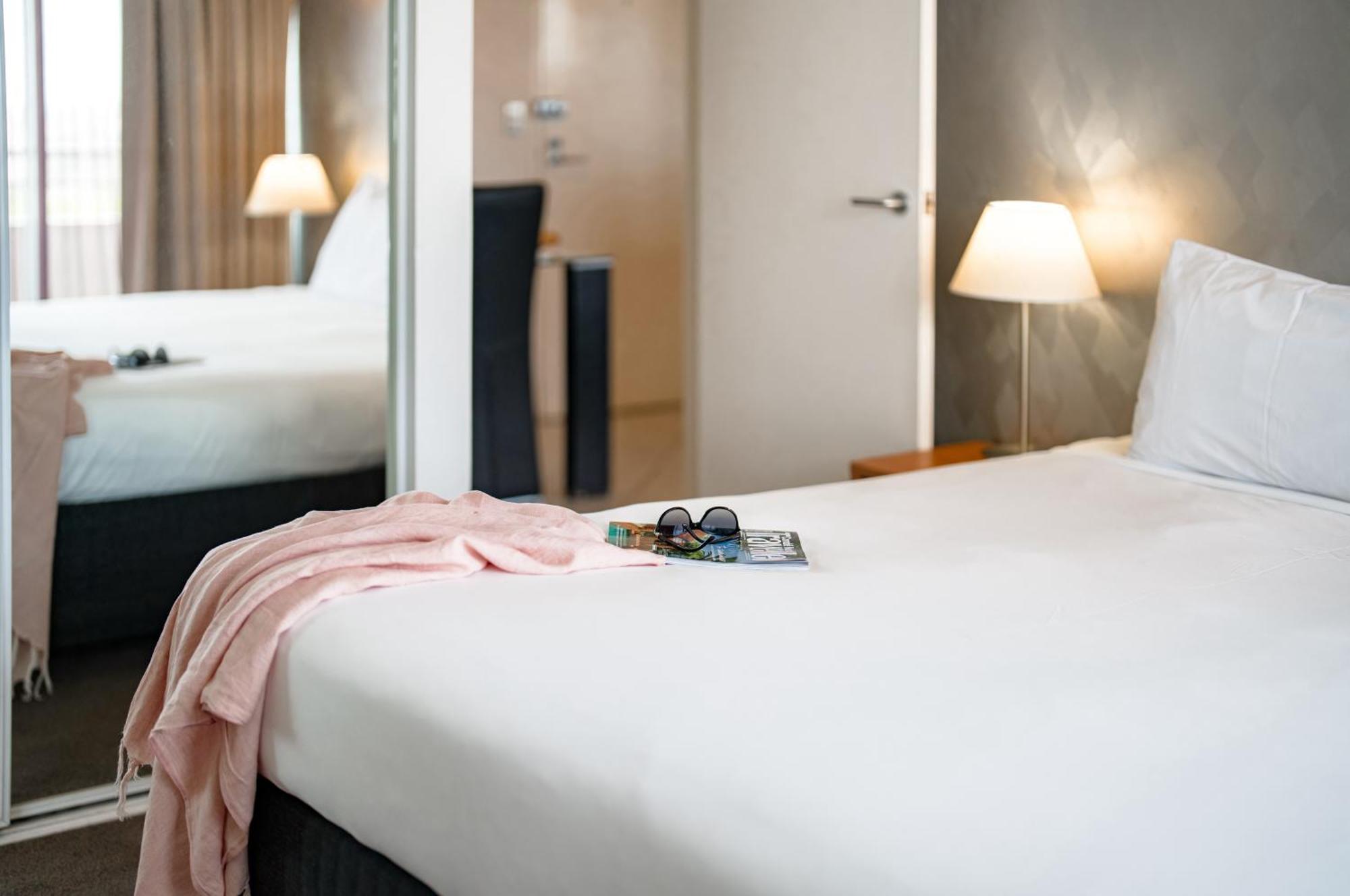 Aparthotel Park Regis Concierge