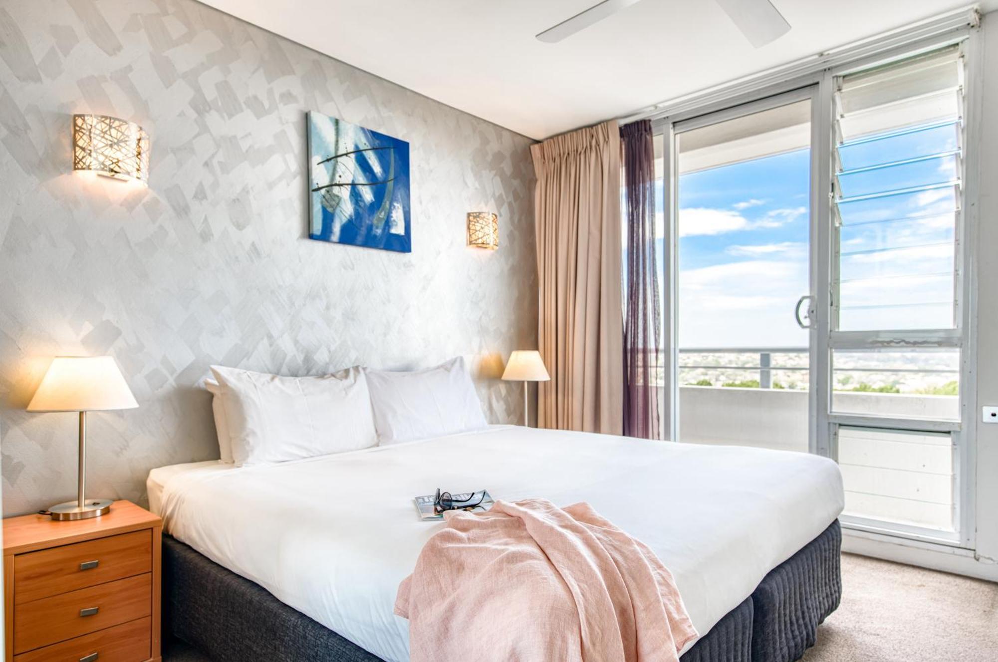 Aparthotel Park Regis Concierge Sydney
