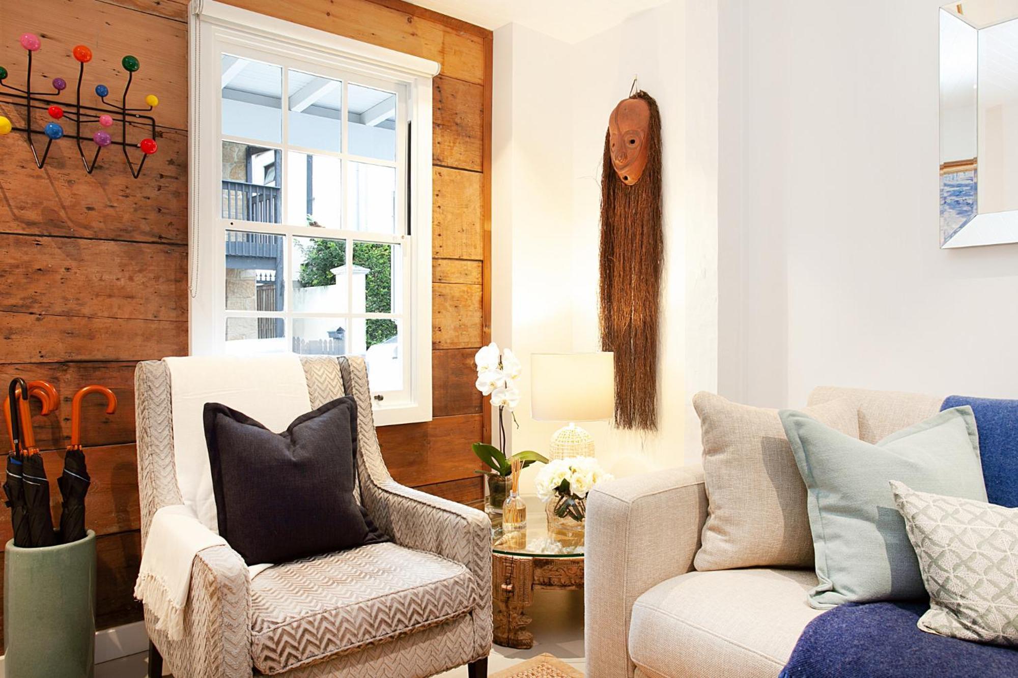 Spacious 3-bed Family House With Courtyard Sydney