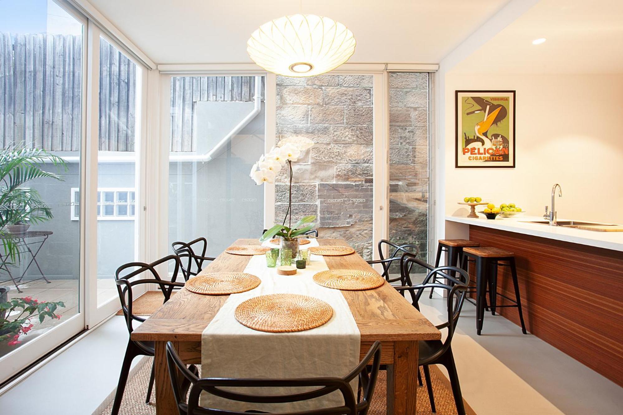 Spacious 3-bed Family House With Courtyard Sydney