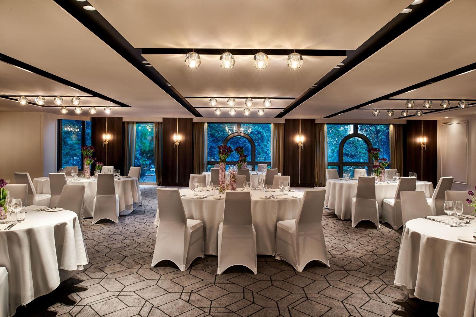 Hotel Sheraton Grand Hyde Park 5*