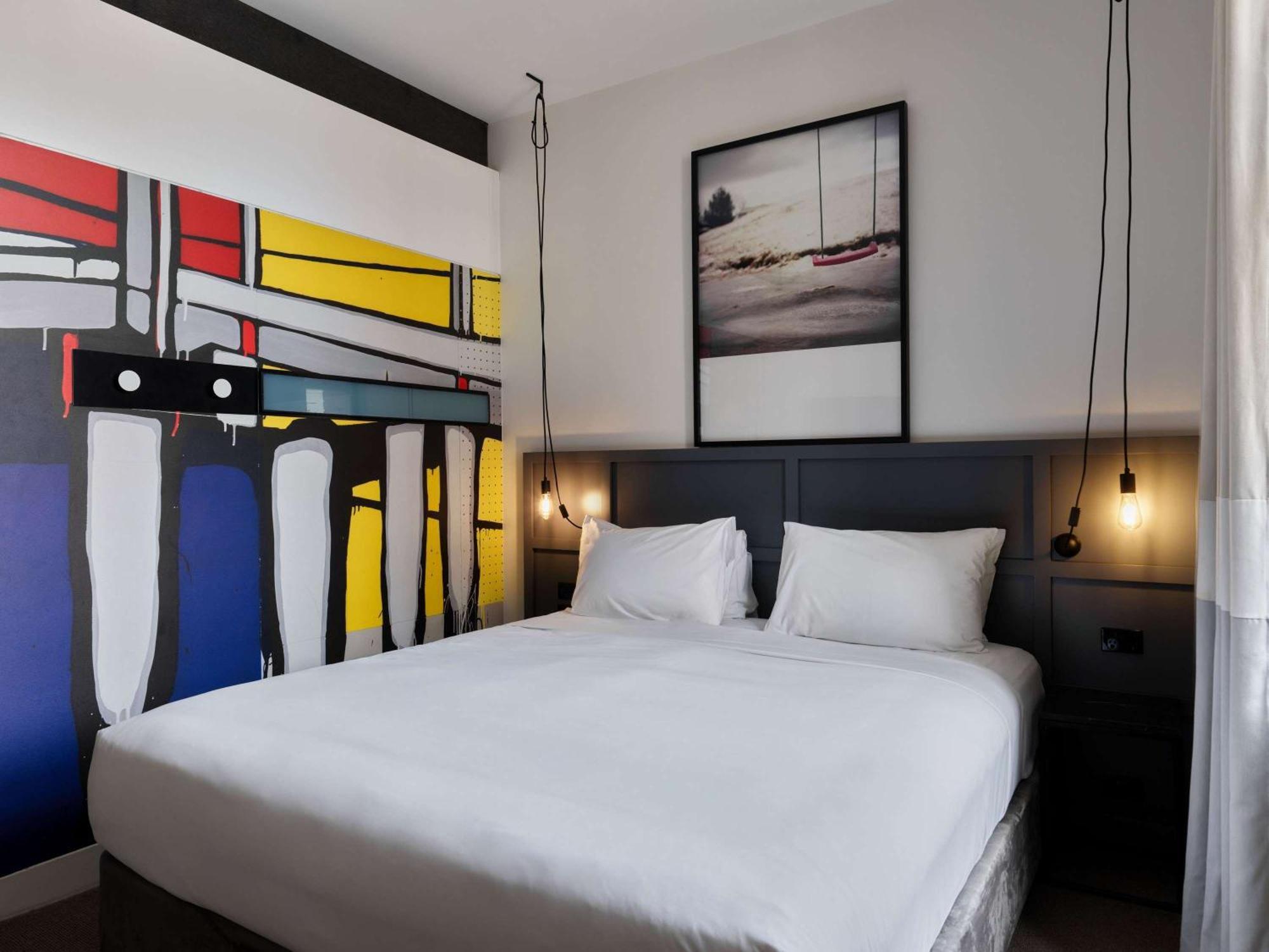 Hotel Woolstore 1888, - Handwritten Collection 5*