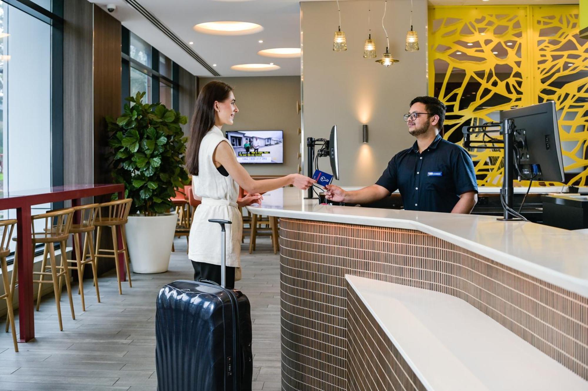 Express Macquarie Park By Ihg 4*