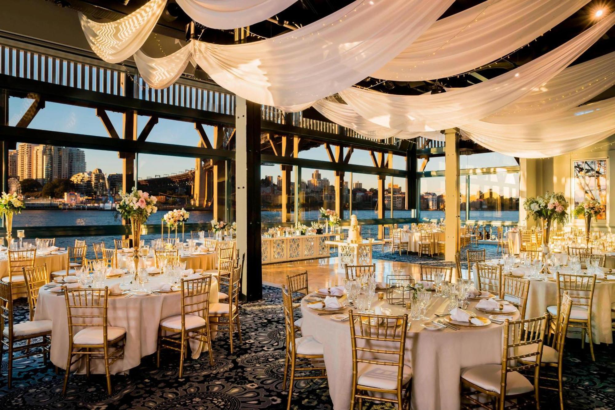 Pier One Harbour, Autograph Collection 5* Sydney