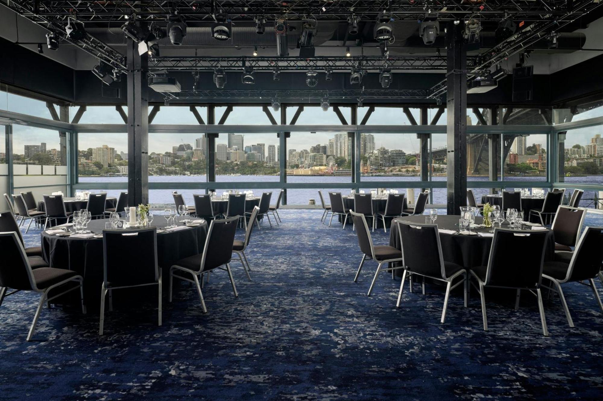Pier One Harbour, Autograph Collection Hotel 5*