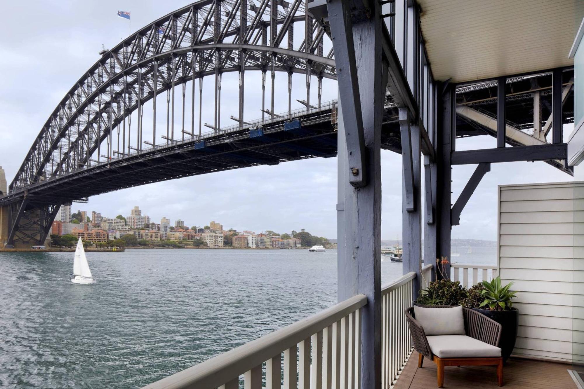 Hotel Pier One Harbour, Autograph Collection 5*