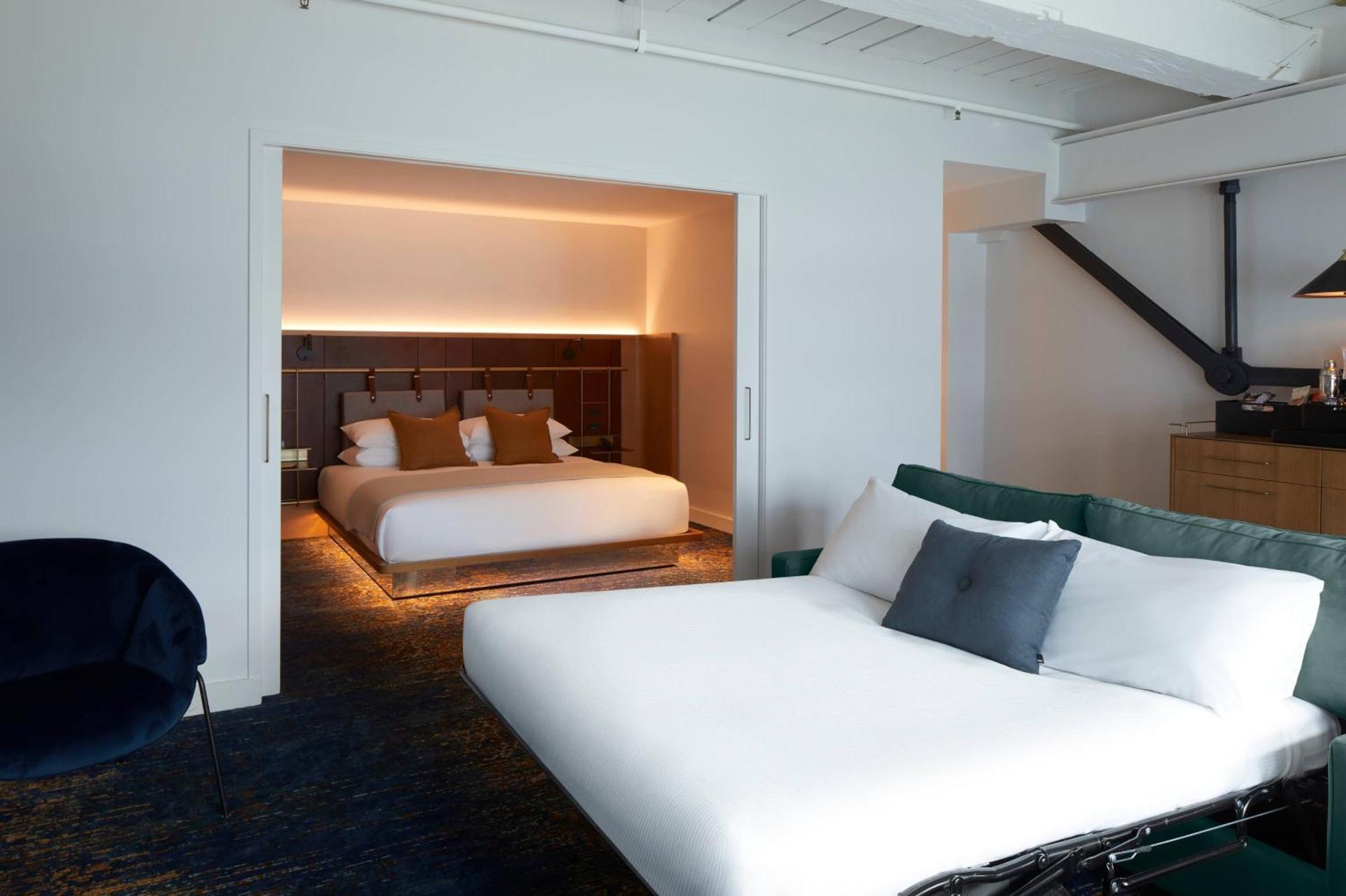 Pier One Harbour, Autograph Collection 5*