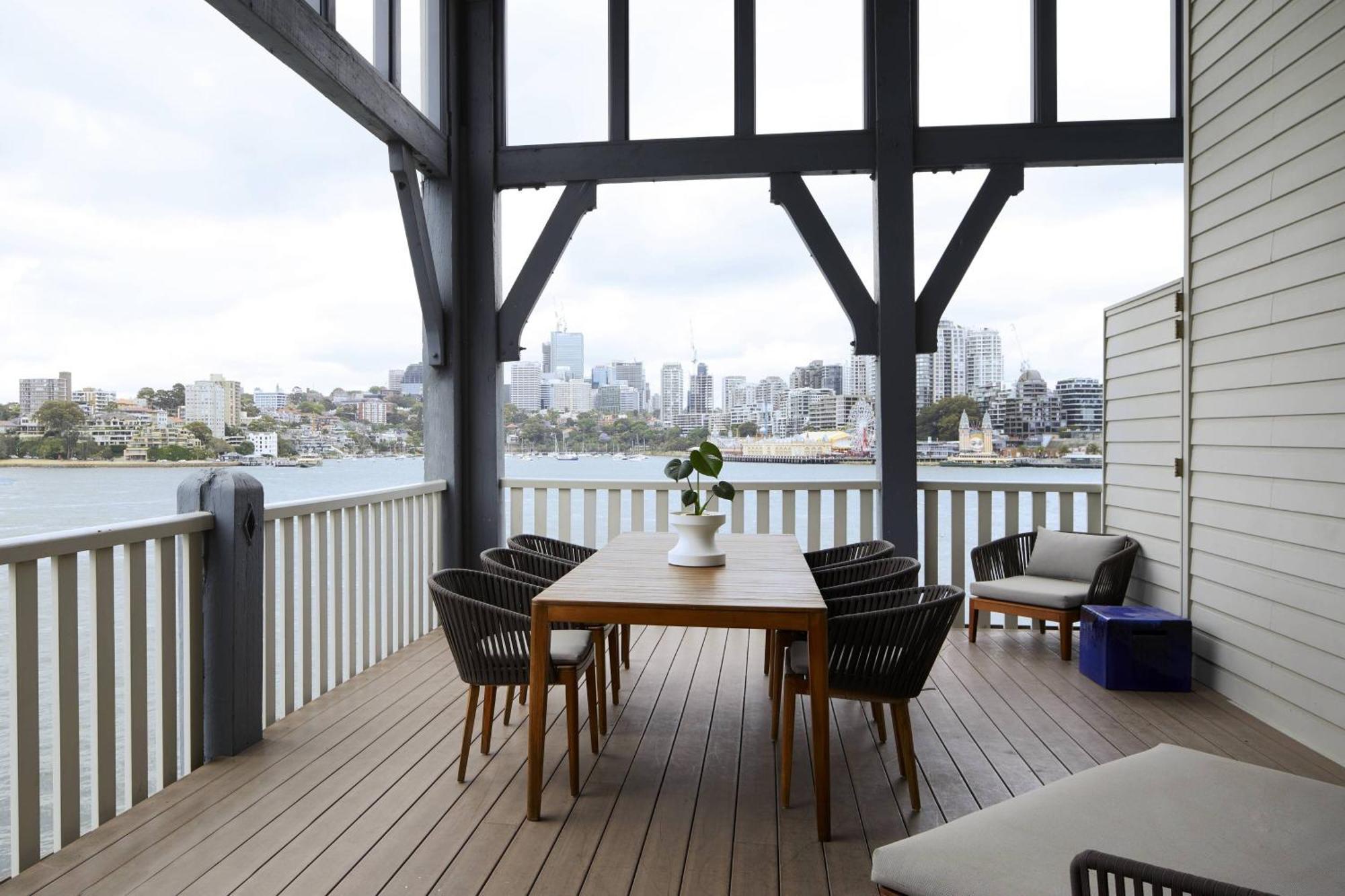 Pier One Harbour, Autograph Collection Hotel 5*