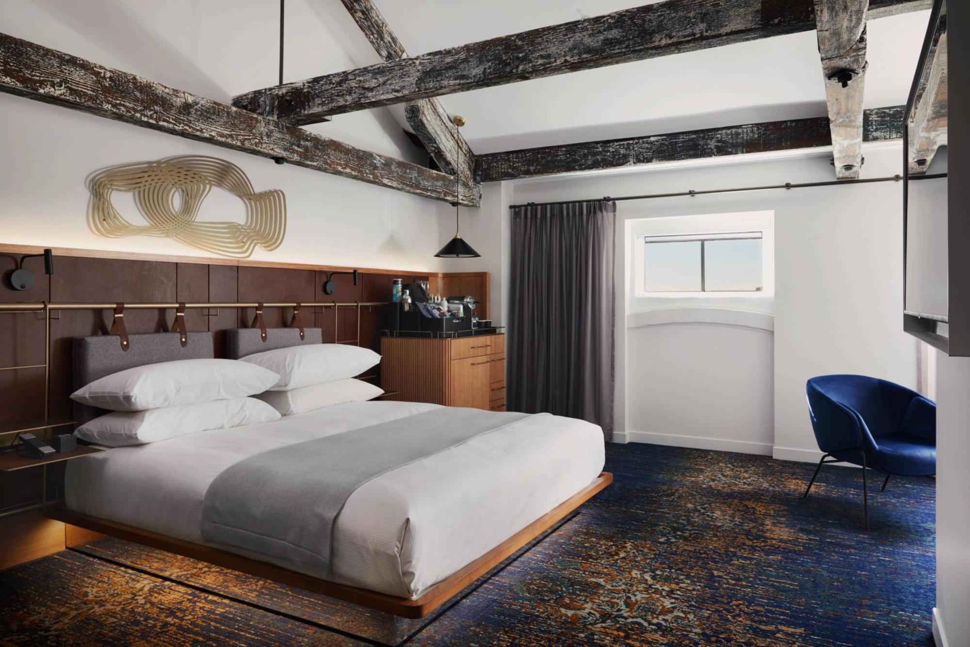 Pier One Harbour, Autograph Collection 5*