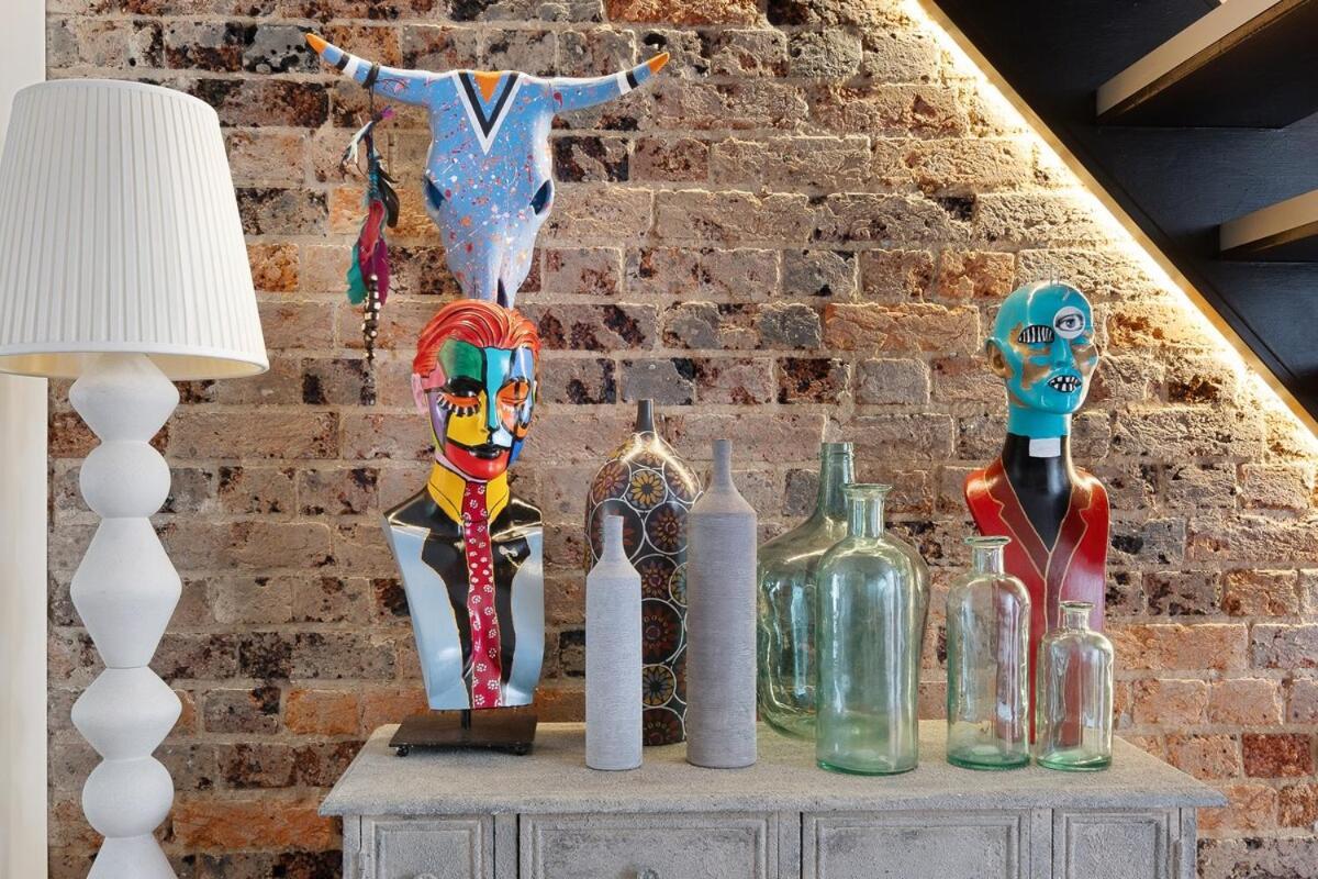 Artsy Terrace Villa Sydney