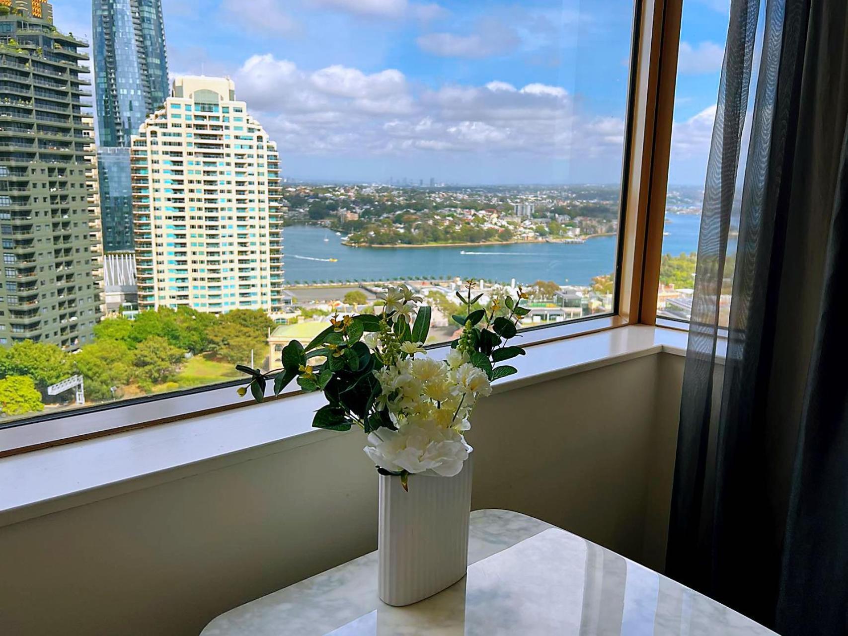 Fancy With Water View In The Rocks Apartment Sydney