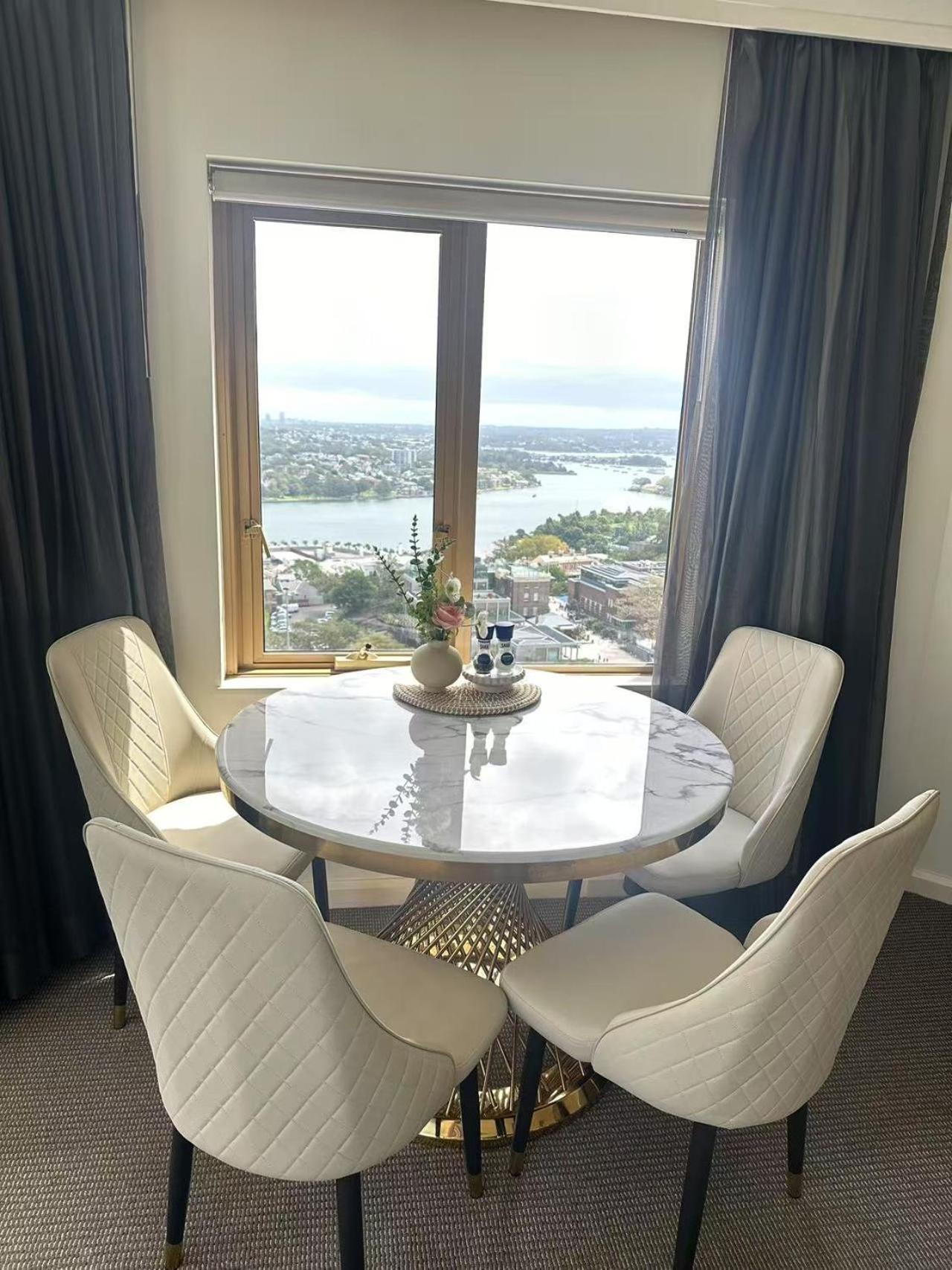 Fancy With Water View In The Rocks Apartment Sydney