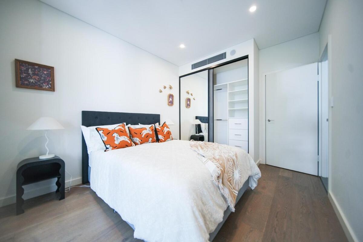 Timeless Charm A Vintage Escape Apartment