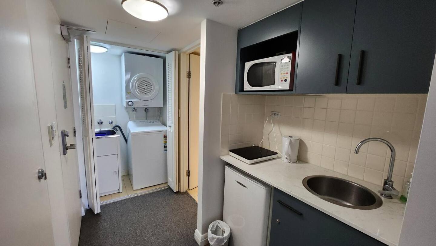Spacious One-bedroom Or With Balcony Apartment
