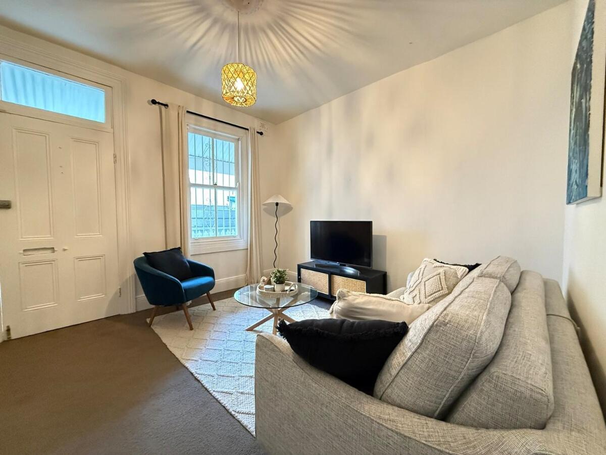 Charming Paddington Terrace Sydney