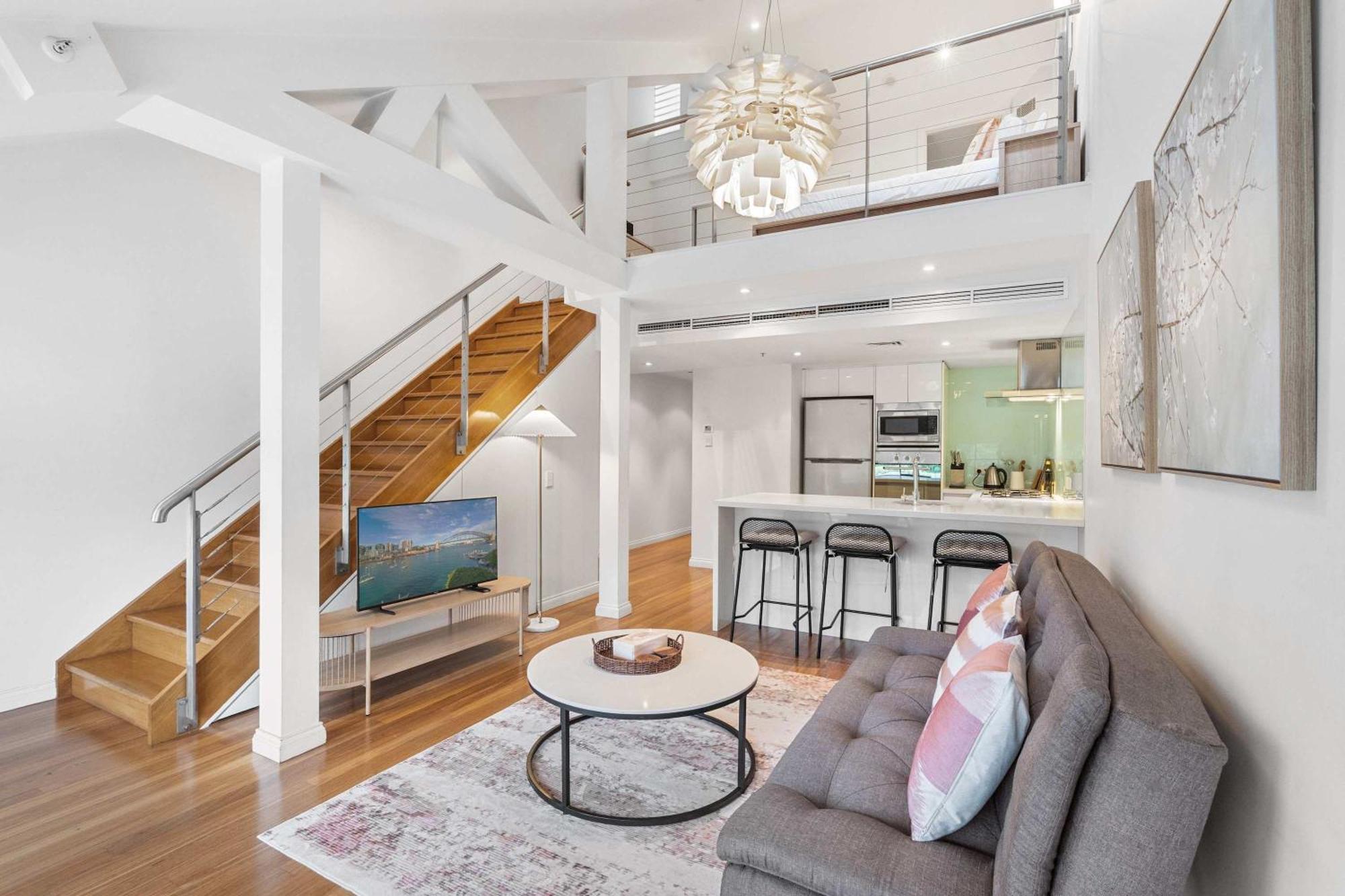 Apartment Loft-style Waterfront *