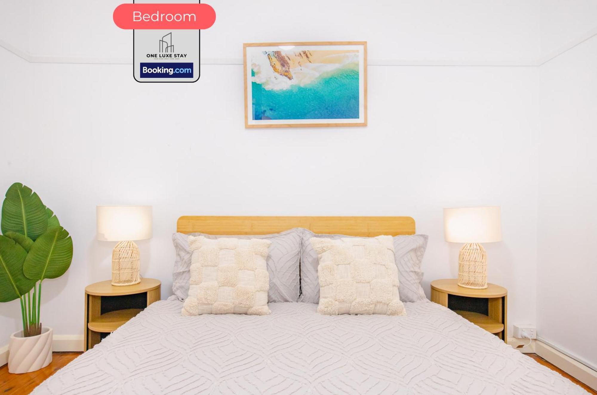 Apartment Centrally Located Ocean Retreat By One Luxe Serviced & Vacation Manly, Family & Couple Friendly Sydney