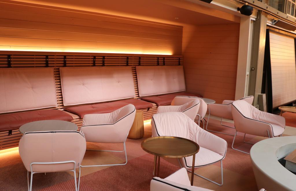Ovolo Woolloomooloo Hotel