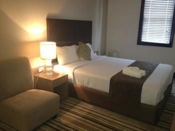 Southern Cross 3*