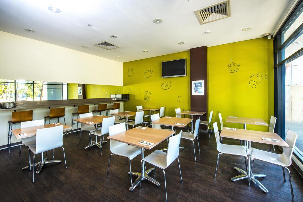 Ibis Budget Olympic Park Hotel 3*