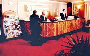Macleay Hotel 4*