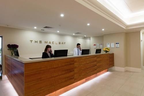 Macleay 4* Sydney
