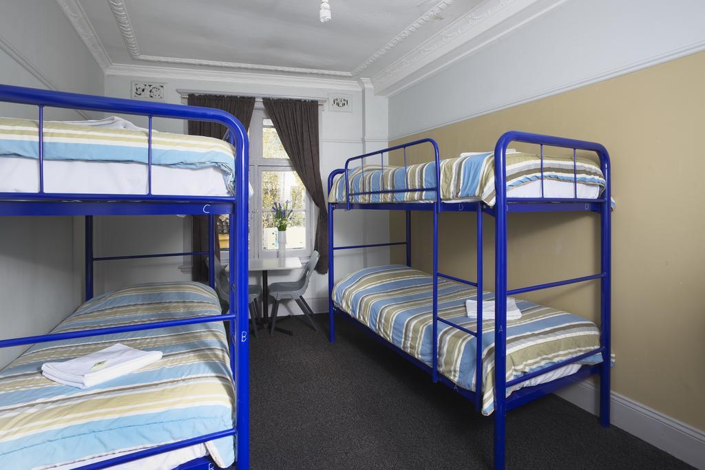 The George Street 3*