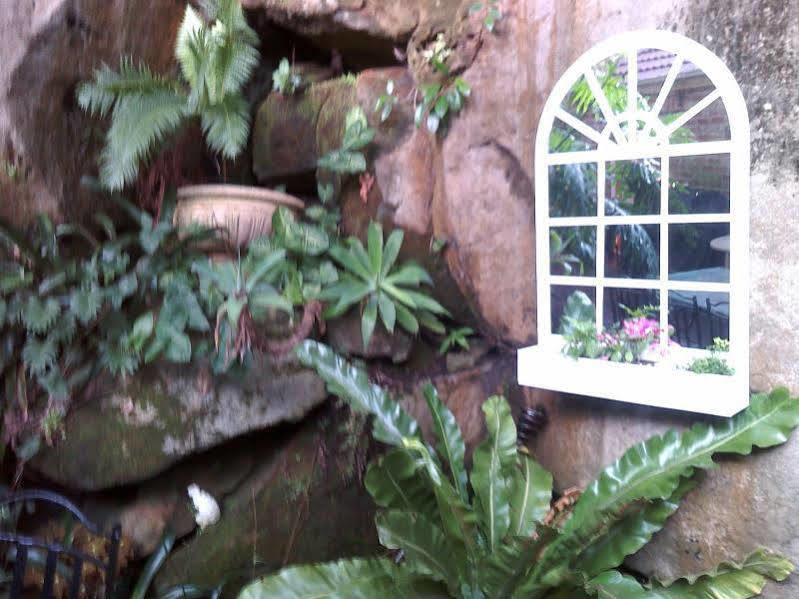 Bed & Breakfast Linley House 3*