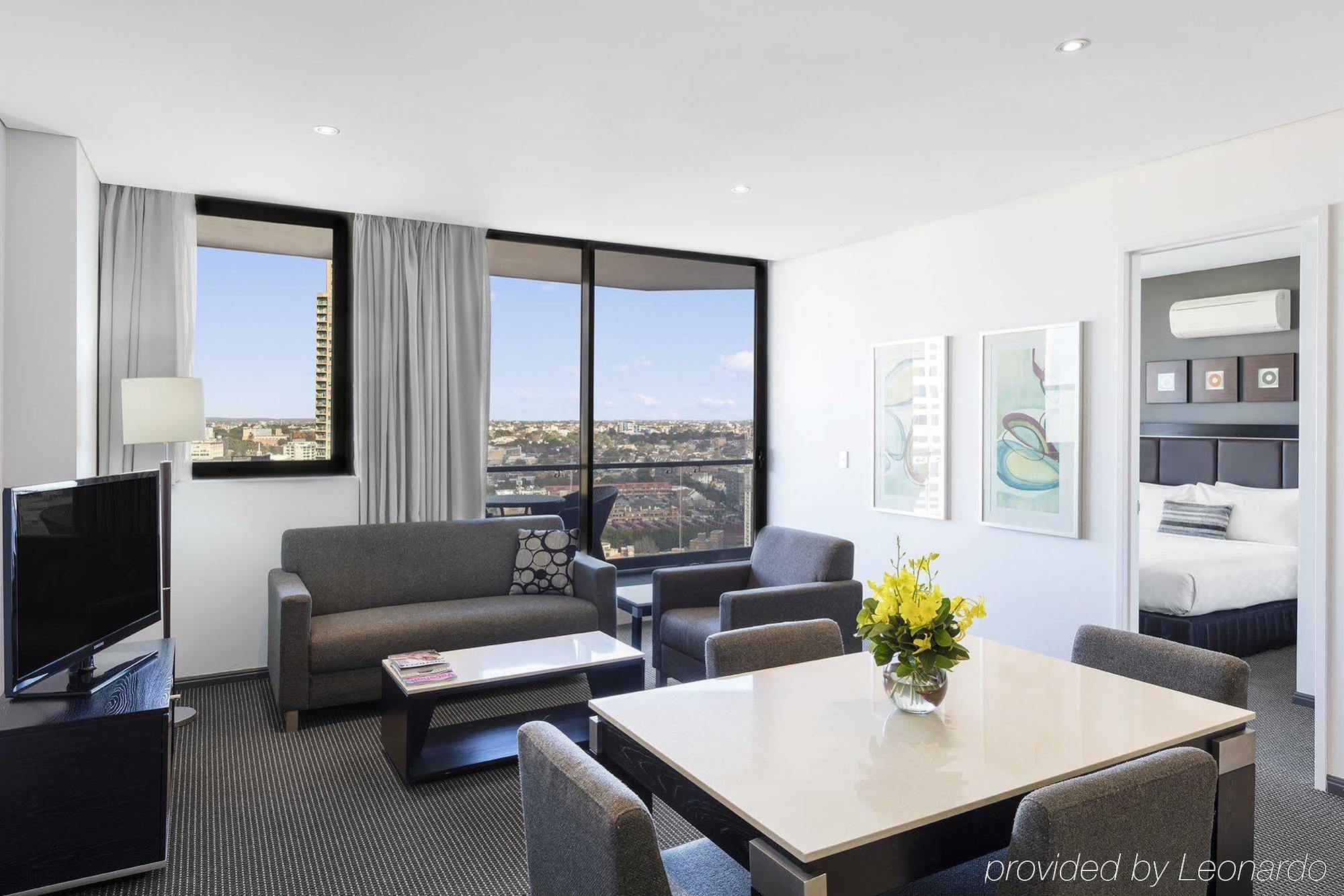Meriton Campbell Street, Sydney