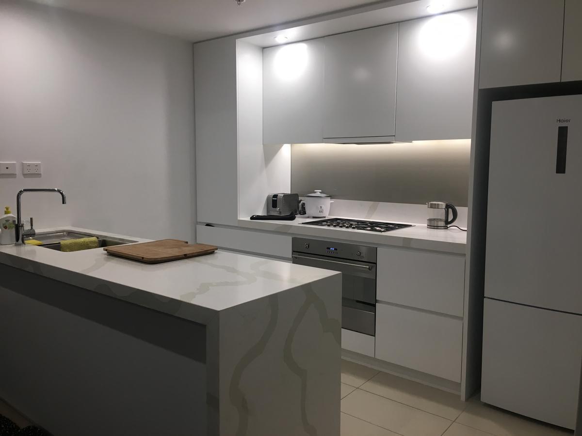 Apartment Panoramic Views In Luxurious Brand New