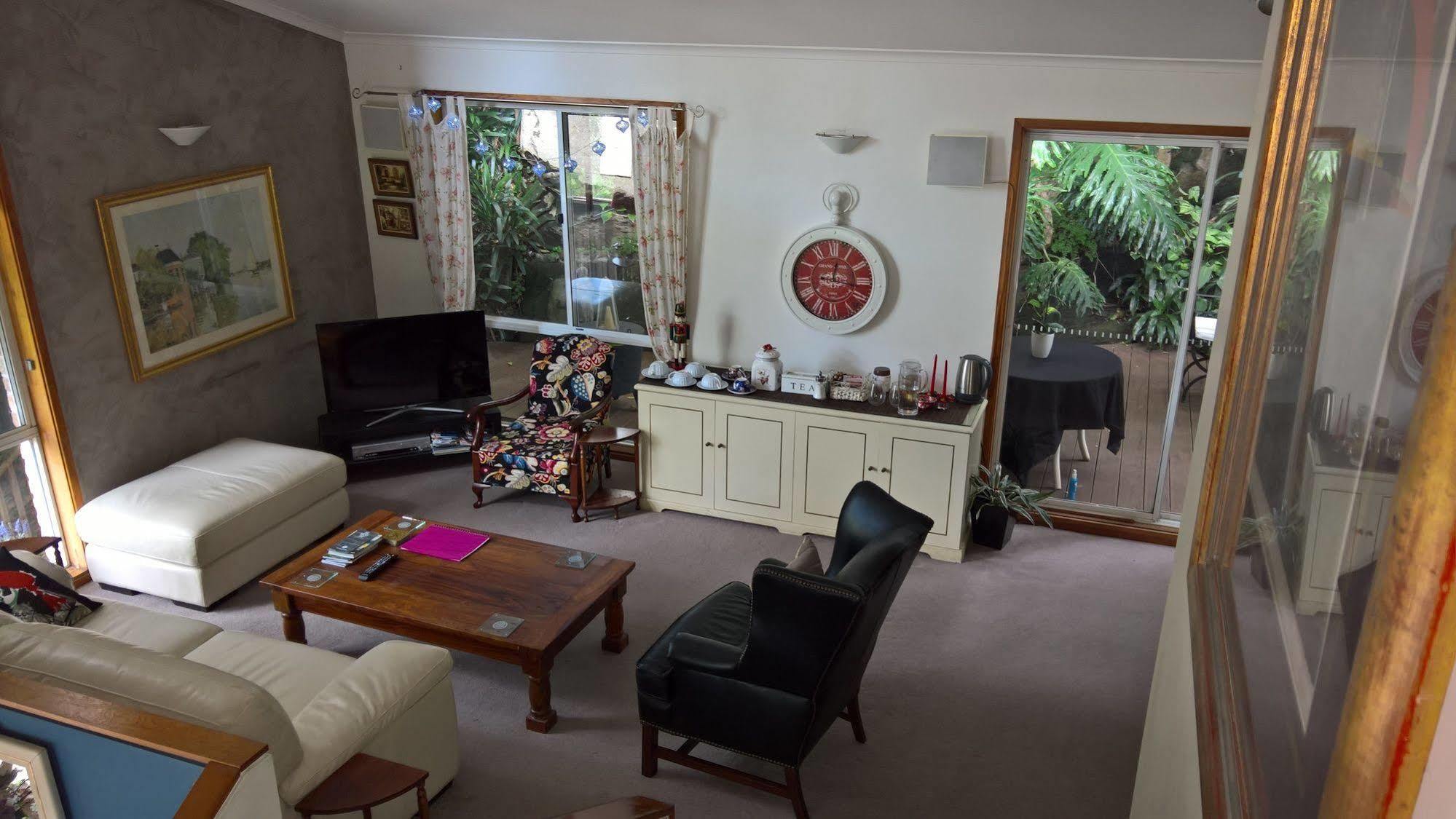 Bed & Breakfast Linley House 3*