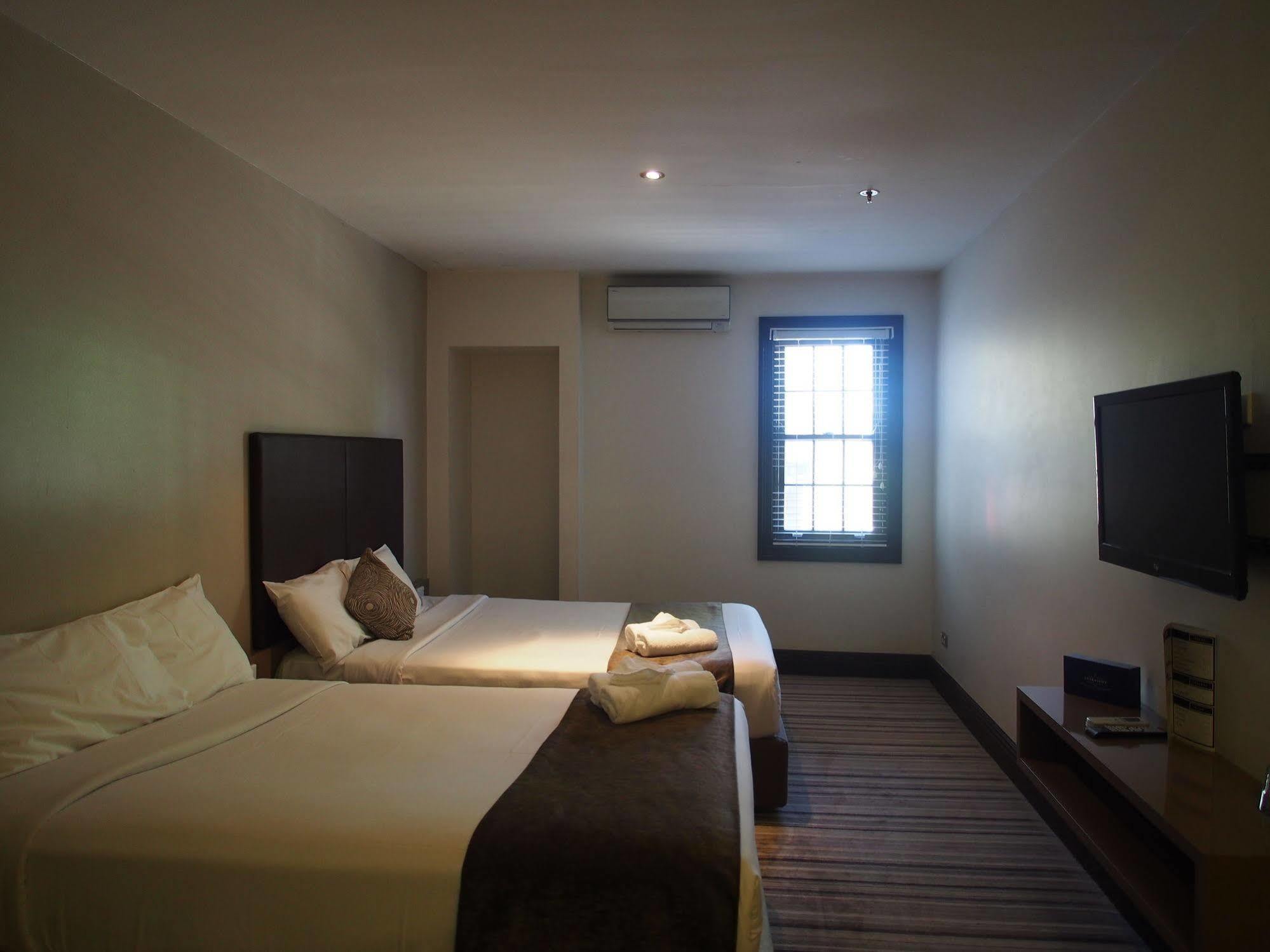 Hotel Southern Cross 3*