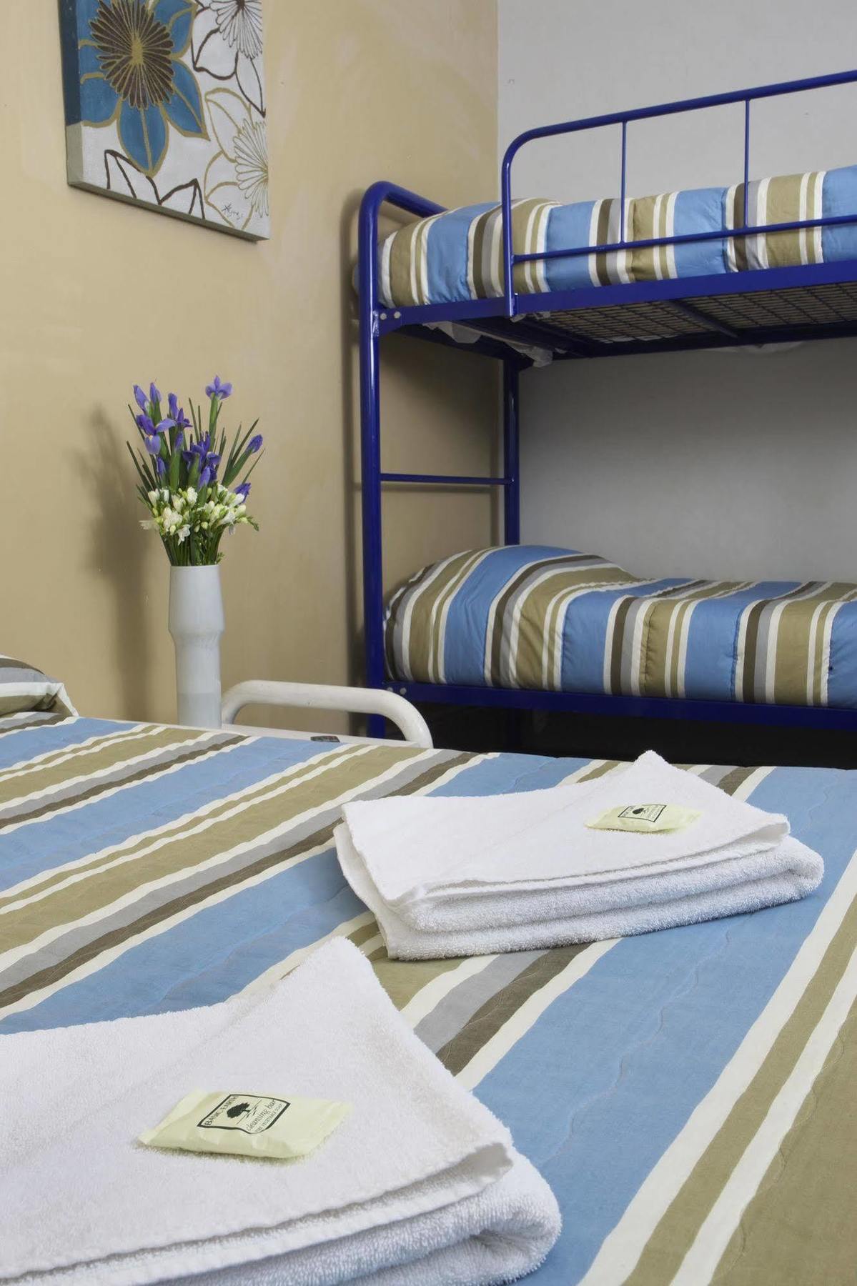 The George Street 3*