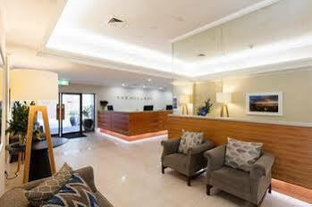 Macleay 4* Sydney