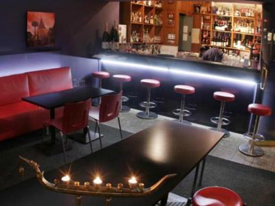 Hotel Macleay