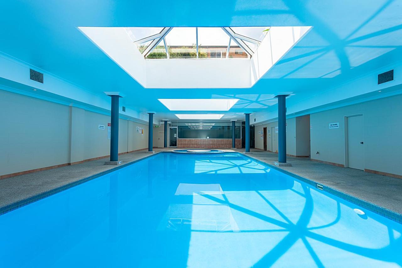 Comfy 2-bed With Gym And Pool *